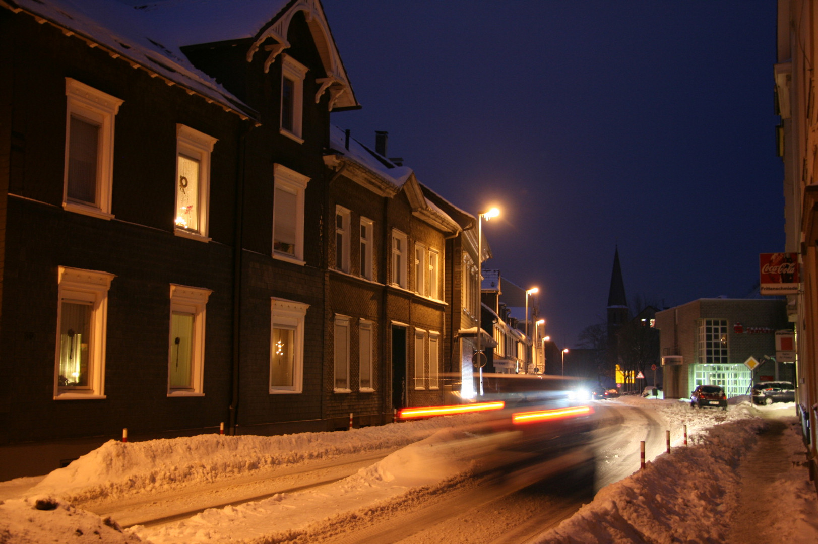 Tiefverschneite Hauptstraße im Heimatort, Gevelsberg, 2015