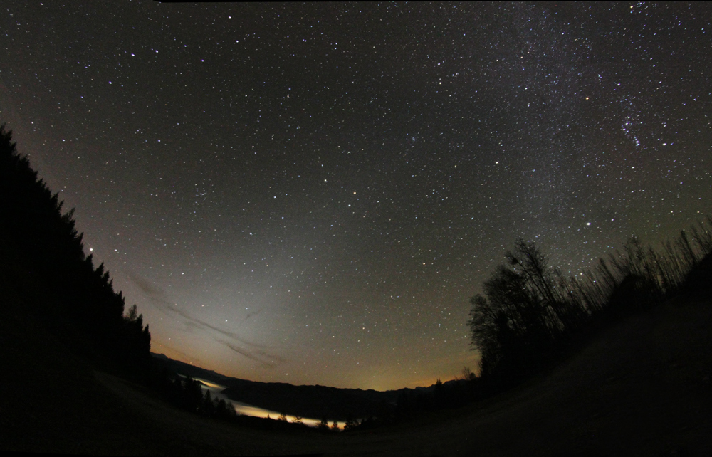 Tierkreislicht und Wintermilchstraße