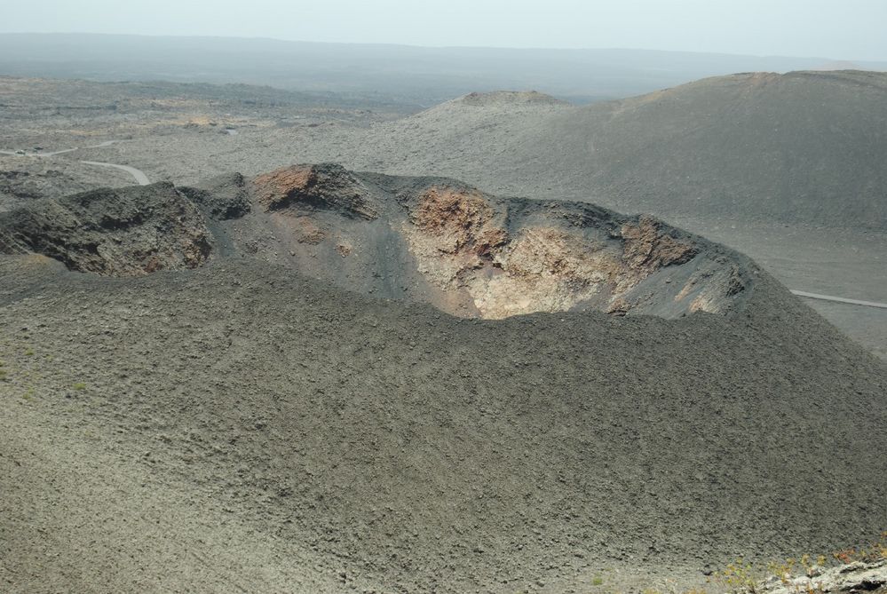 Tierra de volcanes de ralogi 