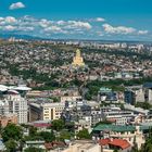 Tiflis mit Sameba-Kathedrale