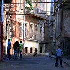 Tiflis: Straßenleben in der Altstadt