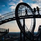 Tiger and Turtle - im Gegenlicht