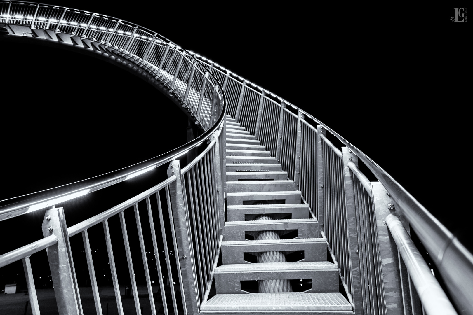 Tiger & Turtle II (Duisburg)