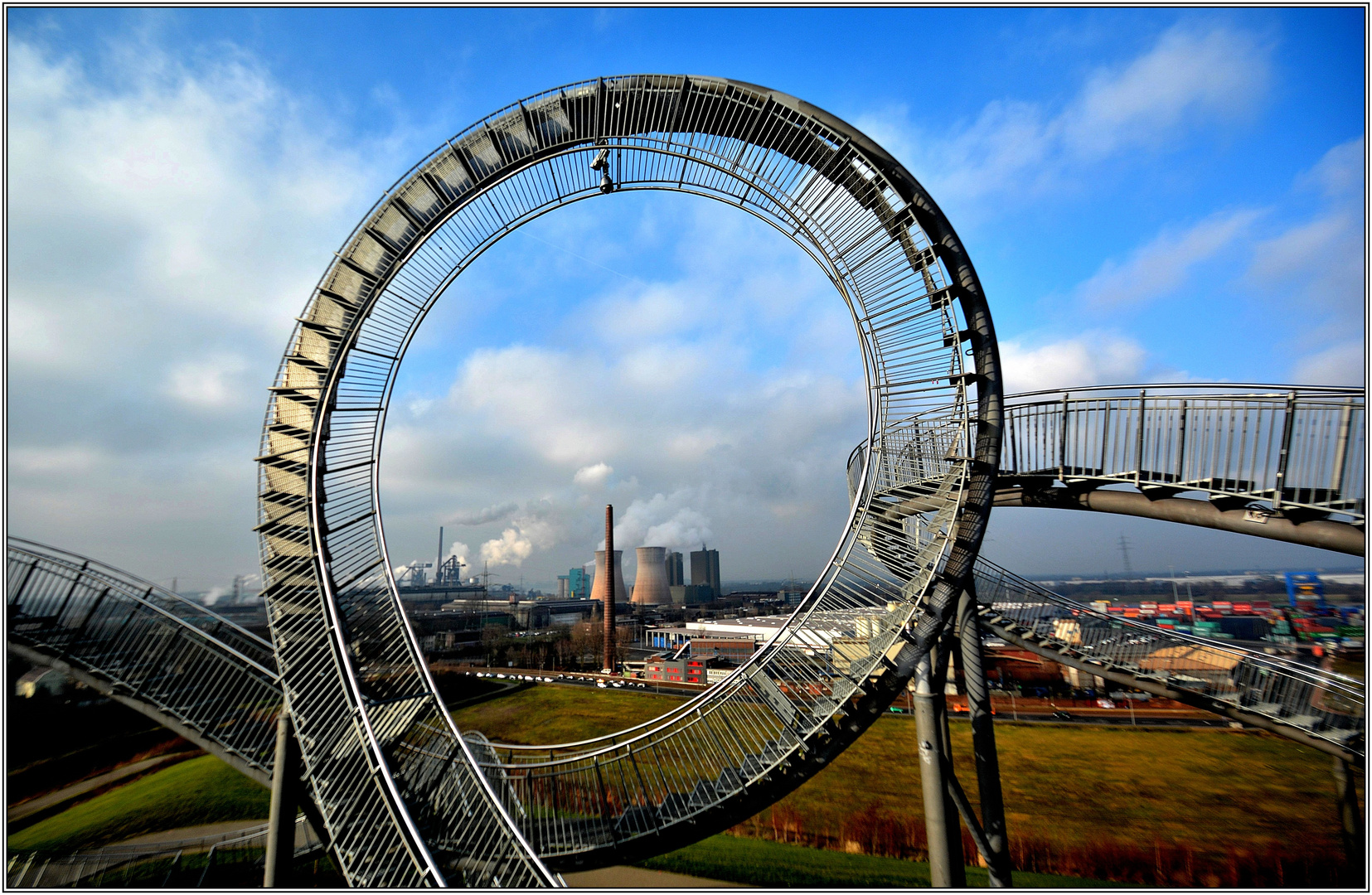 Tiger & Turtle - Magic Mountain (2)