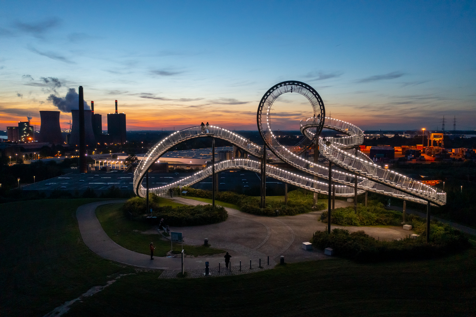 Tiger & Turtle - Magic Mountain