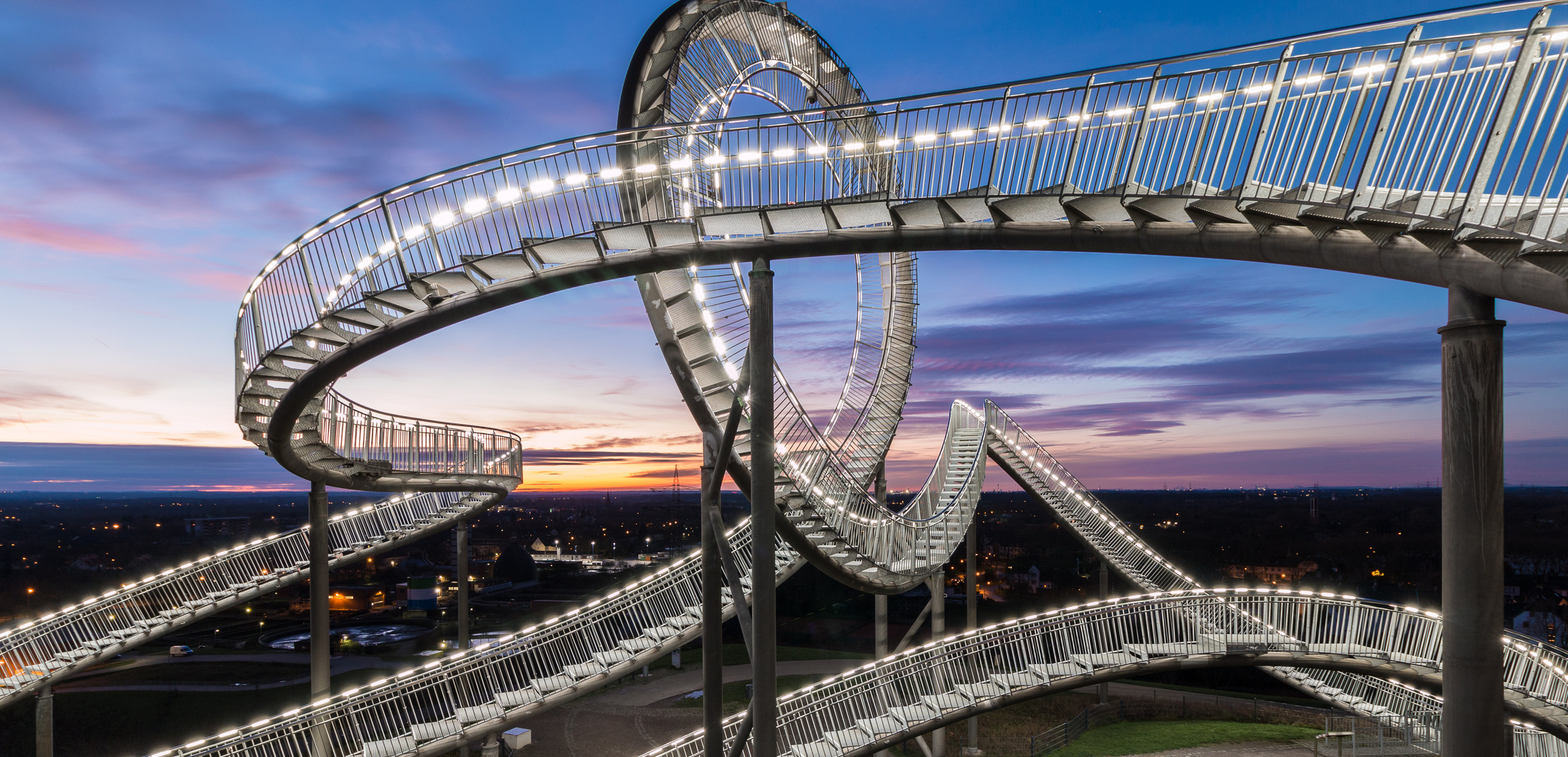 Tiger&Turtle bei Sonnenaufgang