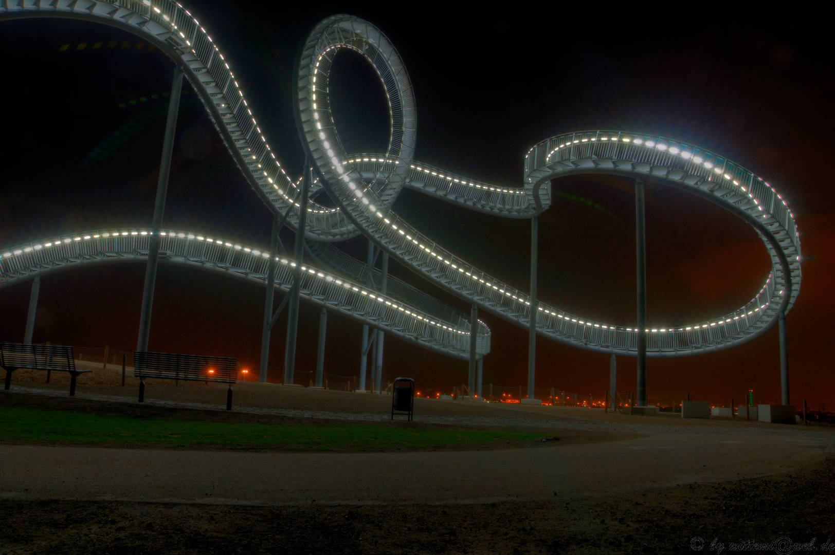 Tiger&Turtle_IV