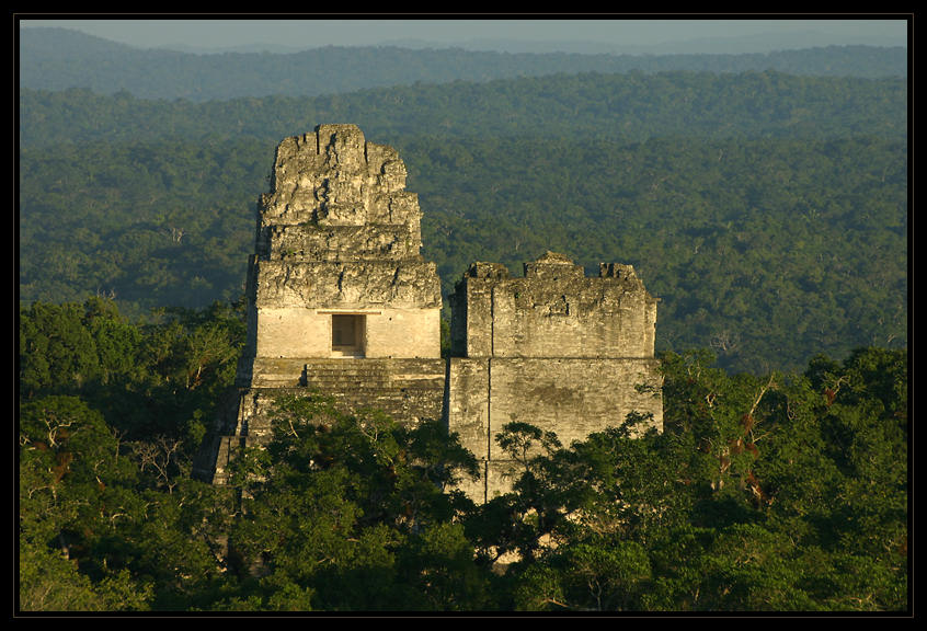 Tikal - Tempel 1 und 2
