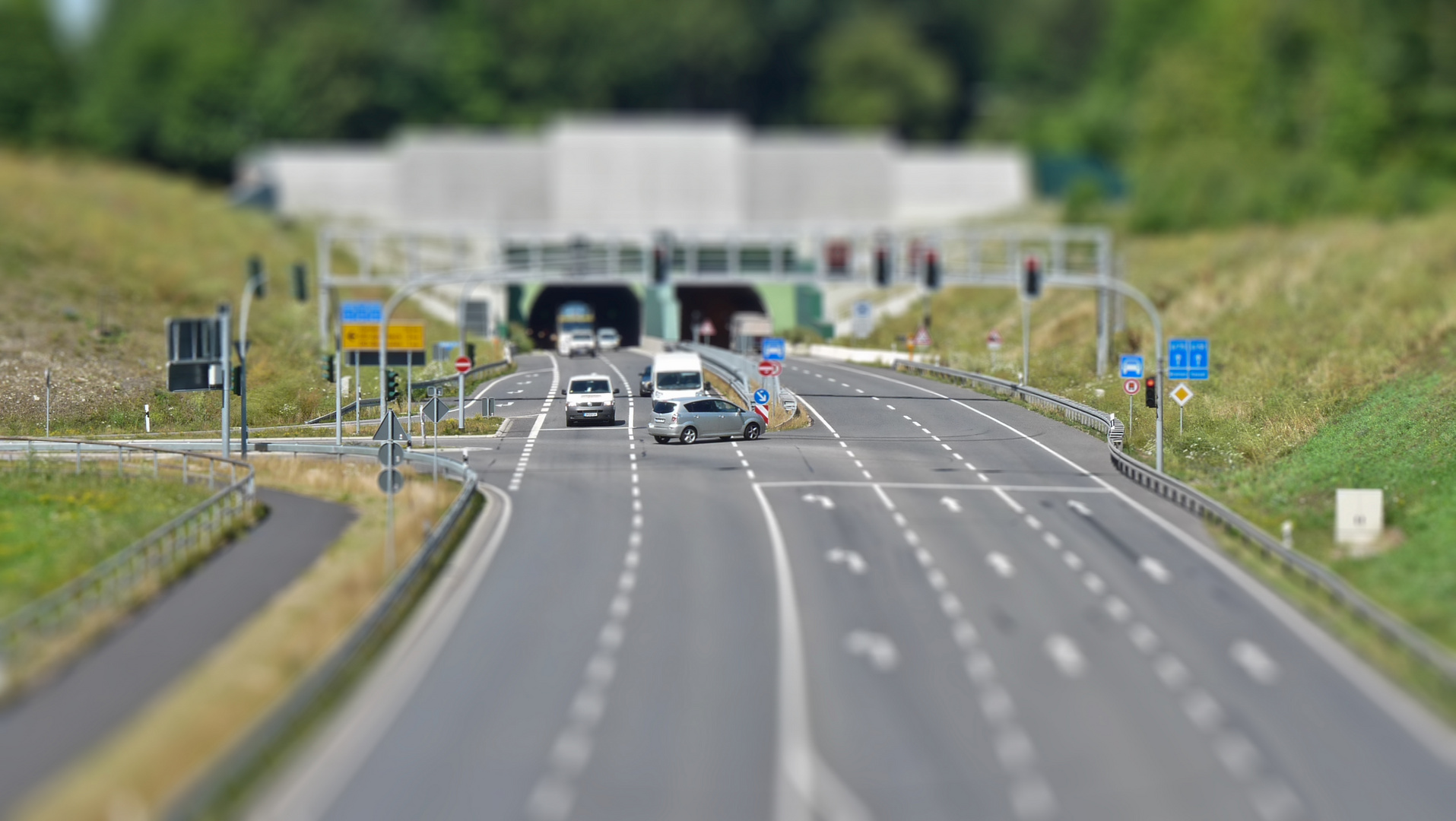 Tilt Shift Tunnel Dortmund Berghofen