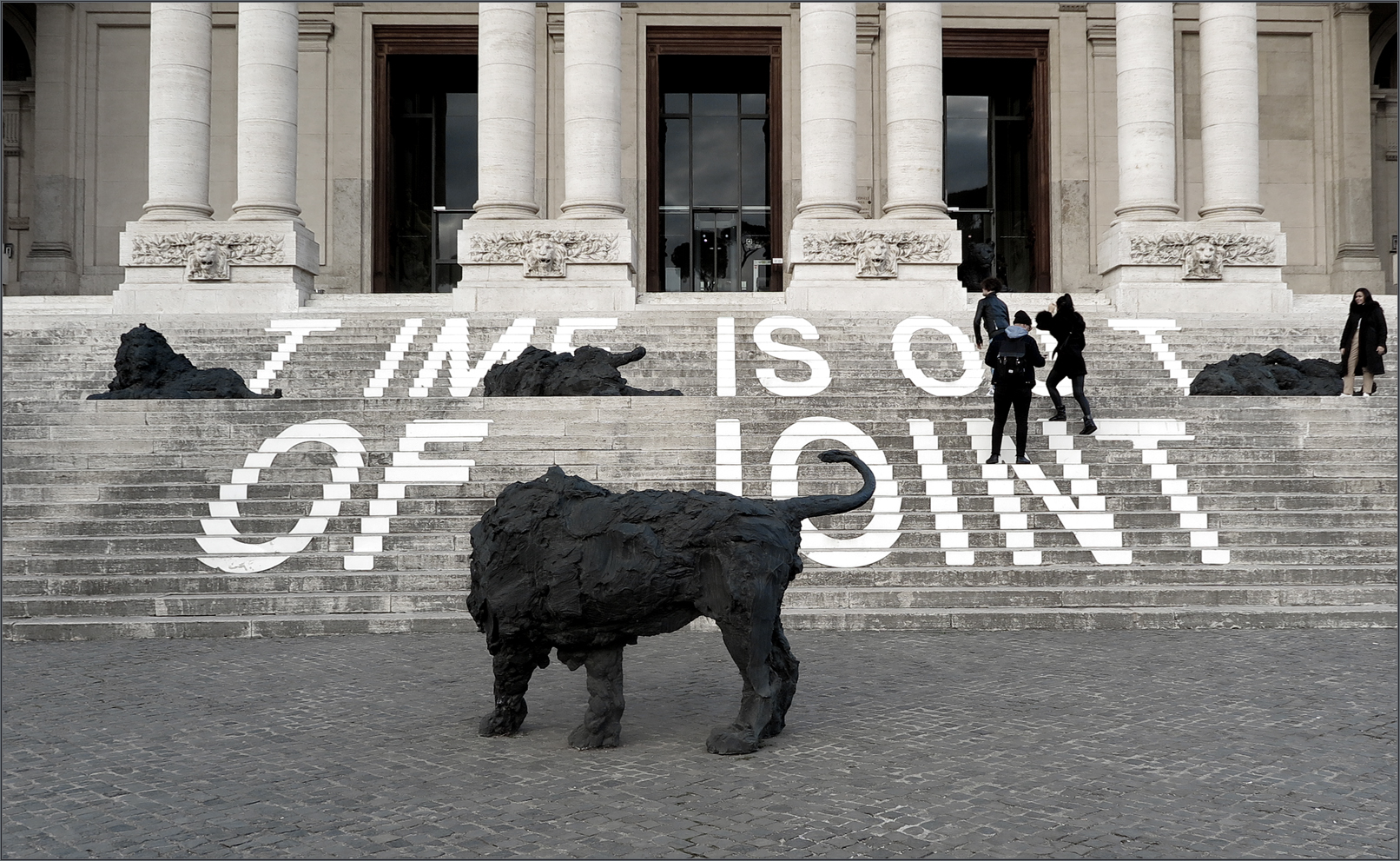 "Time is out of joint" - Galleria Nazionale d‘Arte Moderna e Contemporanea - Rom