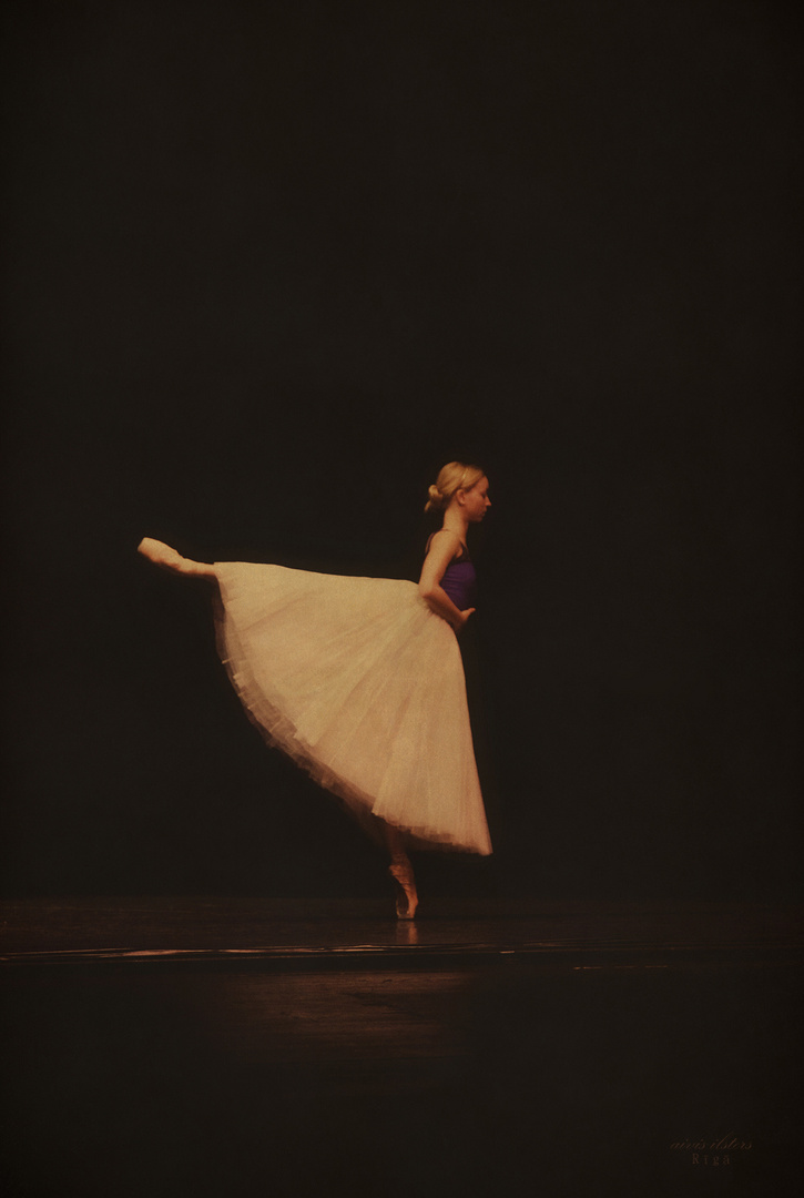 Timeless ballerina