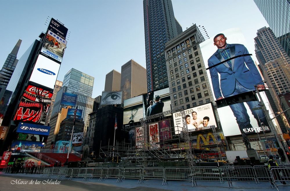 ...times square 2...