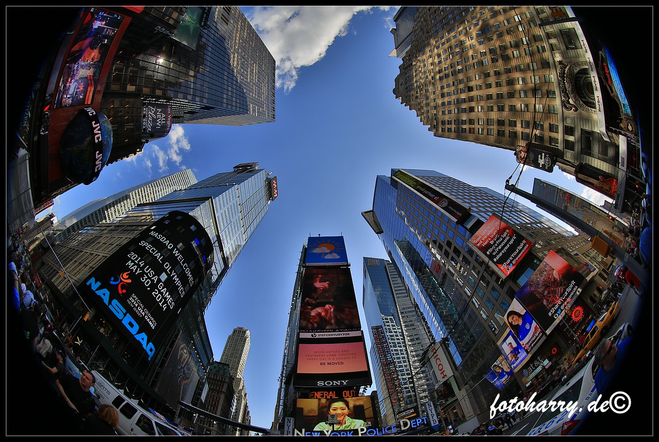 Times Square ...