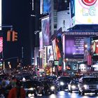 Times Square bei Nacht