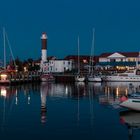 Timmendorfer Hafen zur Blauen Stunde - zum Thementag "Blauer Montag"