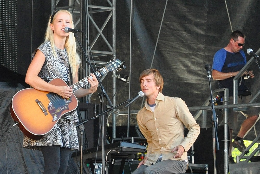 Tina Dico beim Fest in Karlsruhe