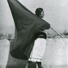 Tina Modotti – Woman with black flag, 1928