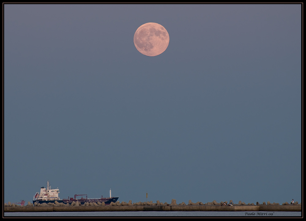 Tintarella di luna