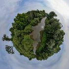 Tiny Planet Moder Fluss im Elsass