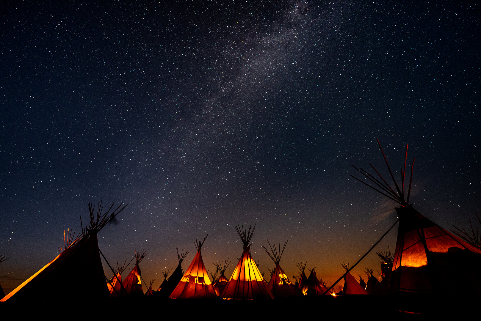 Tipis unter der Milchstraße