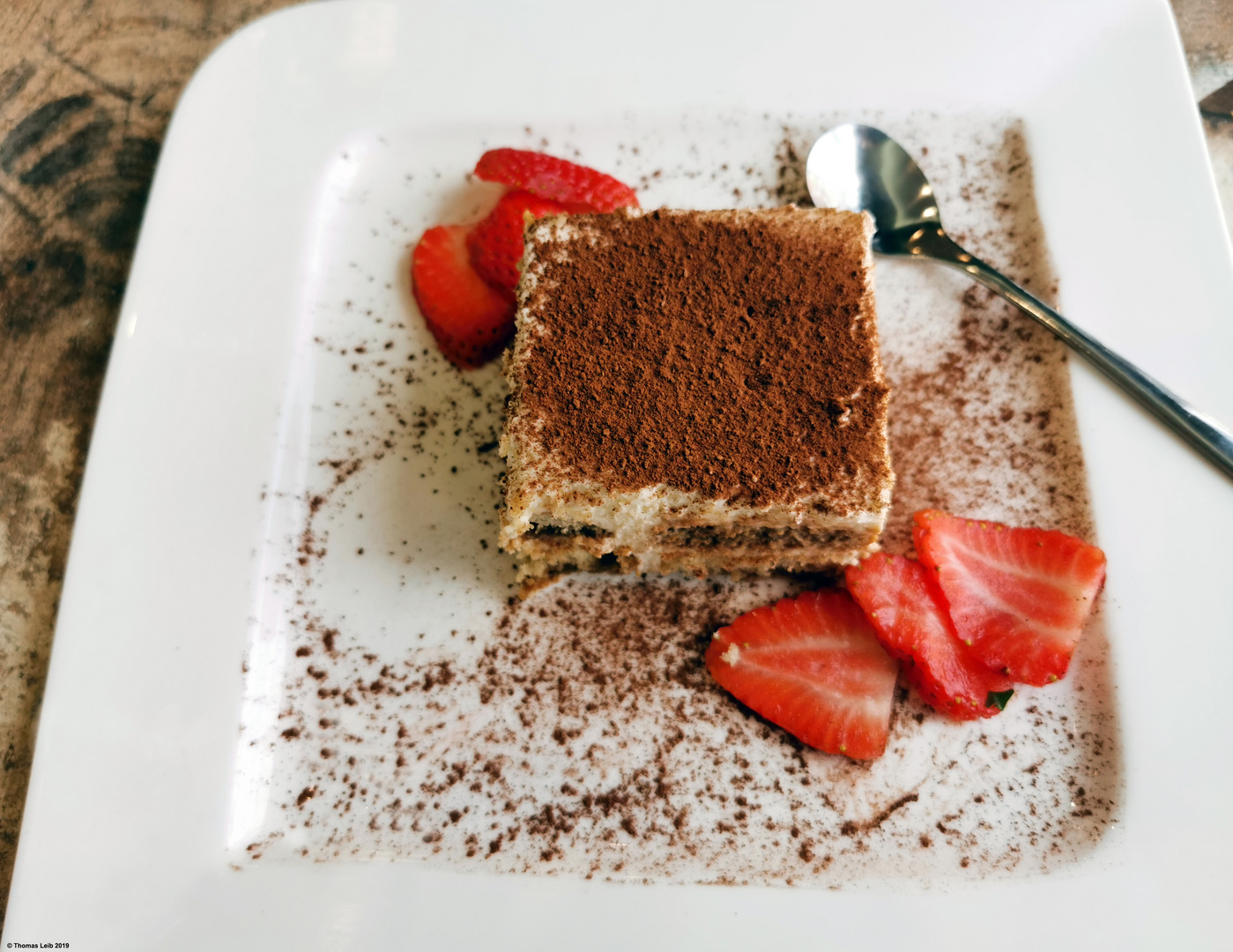 Tiramisu mit Erdbeeren