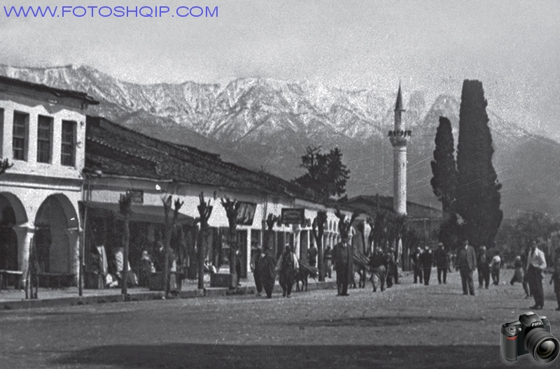 TIRANA, ALBANIA, CENTER OF TIRANA 1920 www.fotoshqip.com