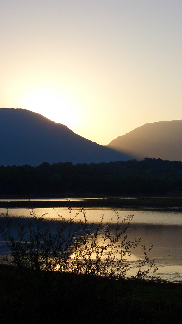 TIRANA LAKE IN THE EARLY MORNING