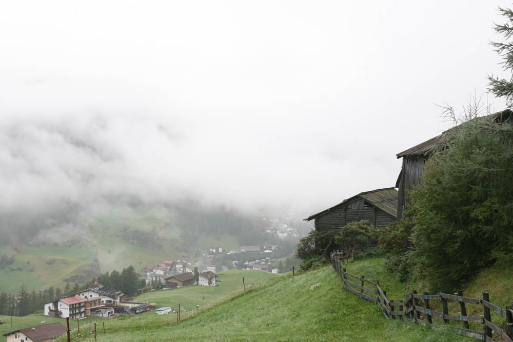 Tiroler Alpen im Morgengrauen