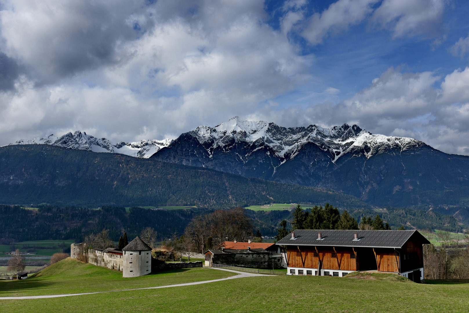 Tiroler Ansichten