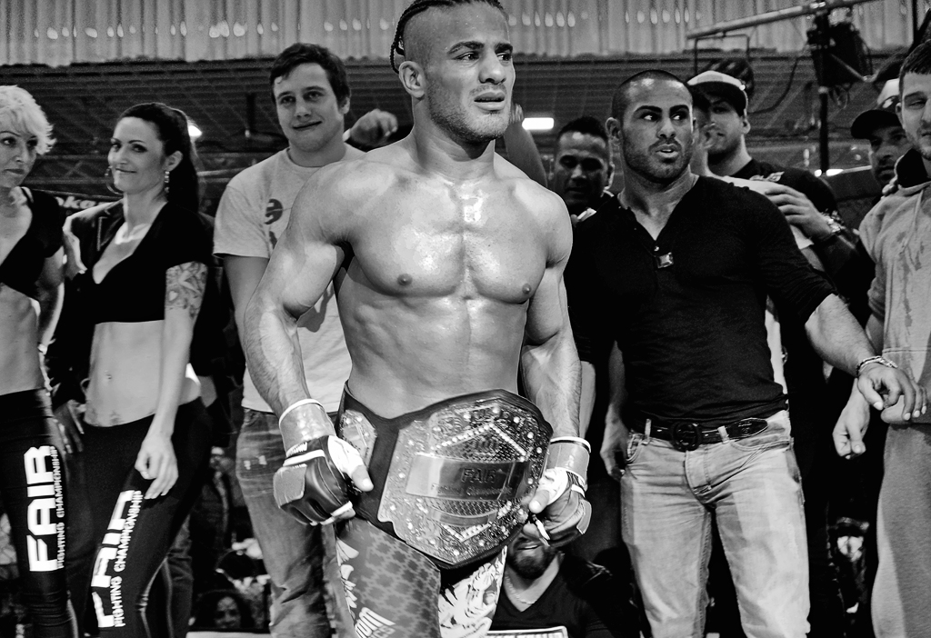 Titelträger Khalid Taha (UFC Kämpfer)