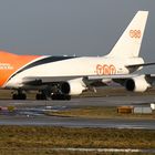 TNT 747-400