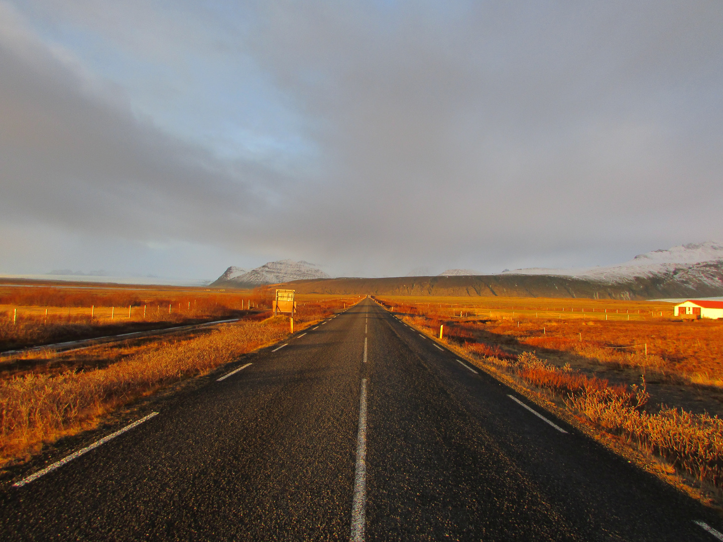 To infinity - somewhere in Iceland