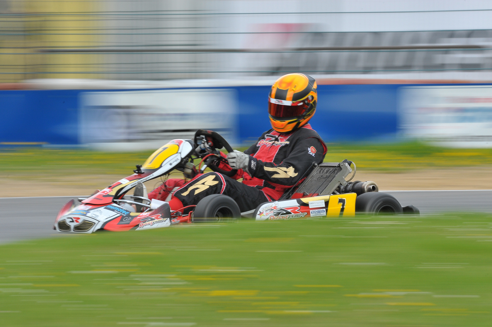 Tobia Müller im Fahrrauch