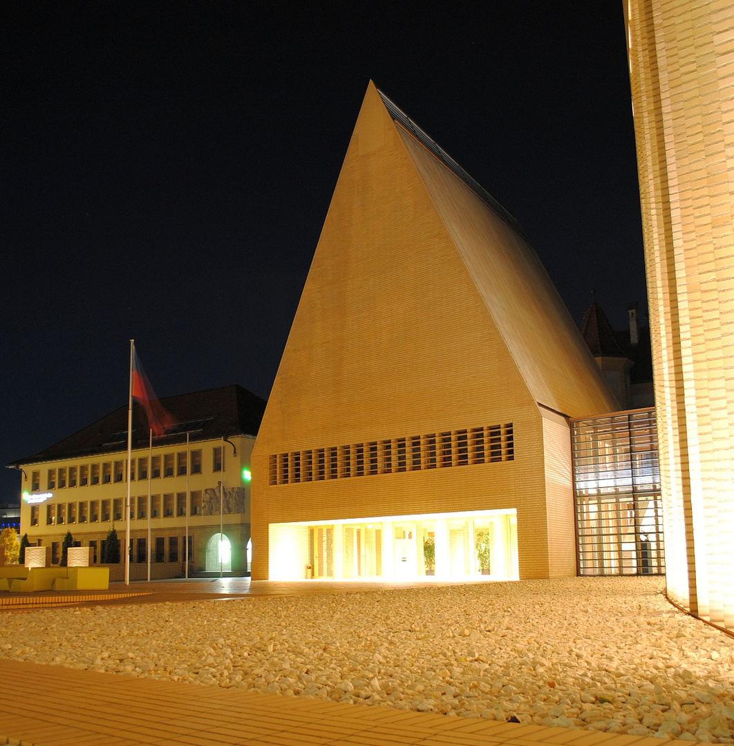 Toblerone bei Nacht