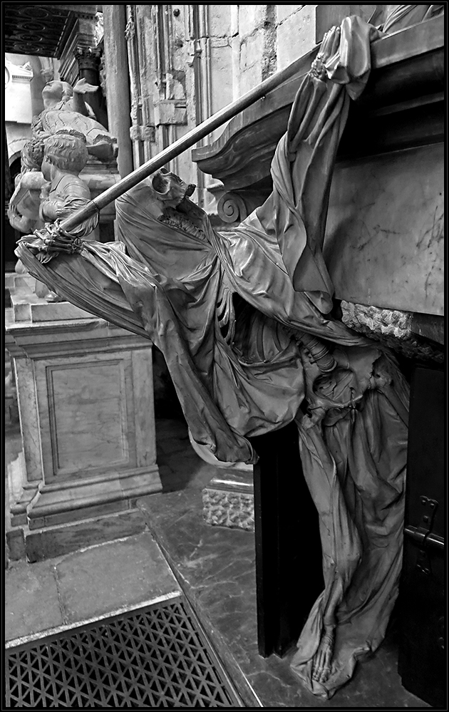  Tod -  St Michael's Chapel - Westminster Abbey - London