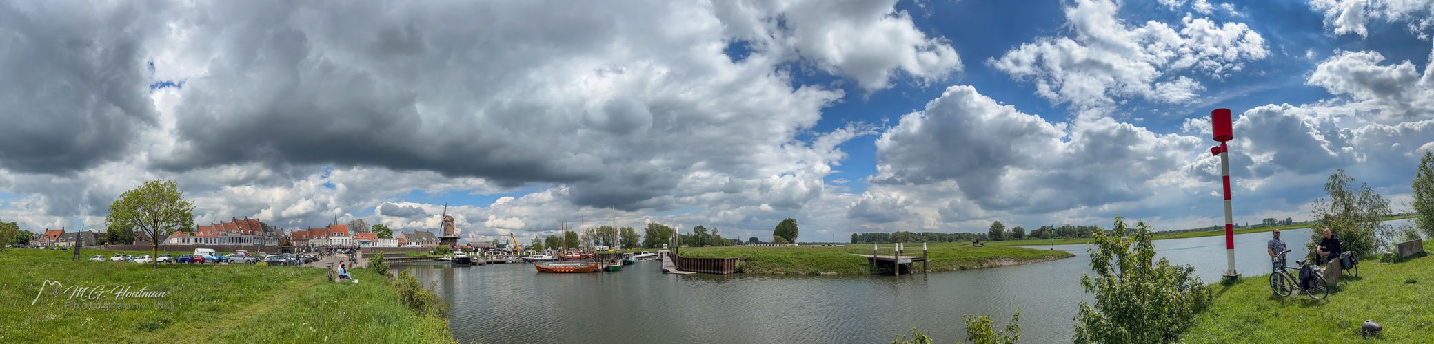 Today the harbor and the old city of Wijk bij Duurstede