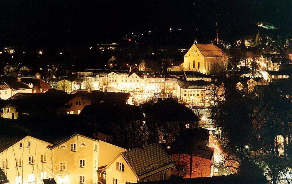 Tölz bei Nacht