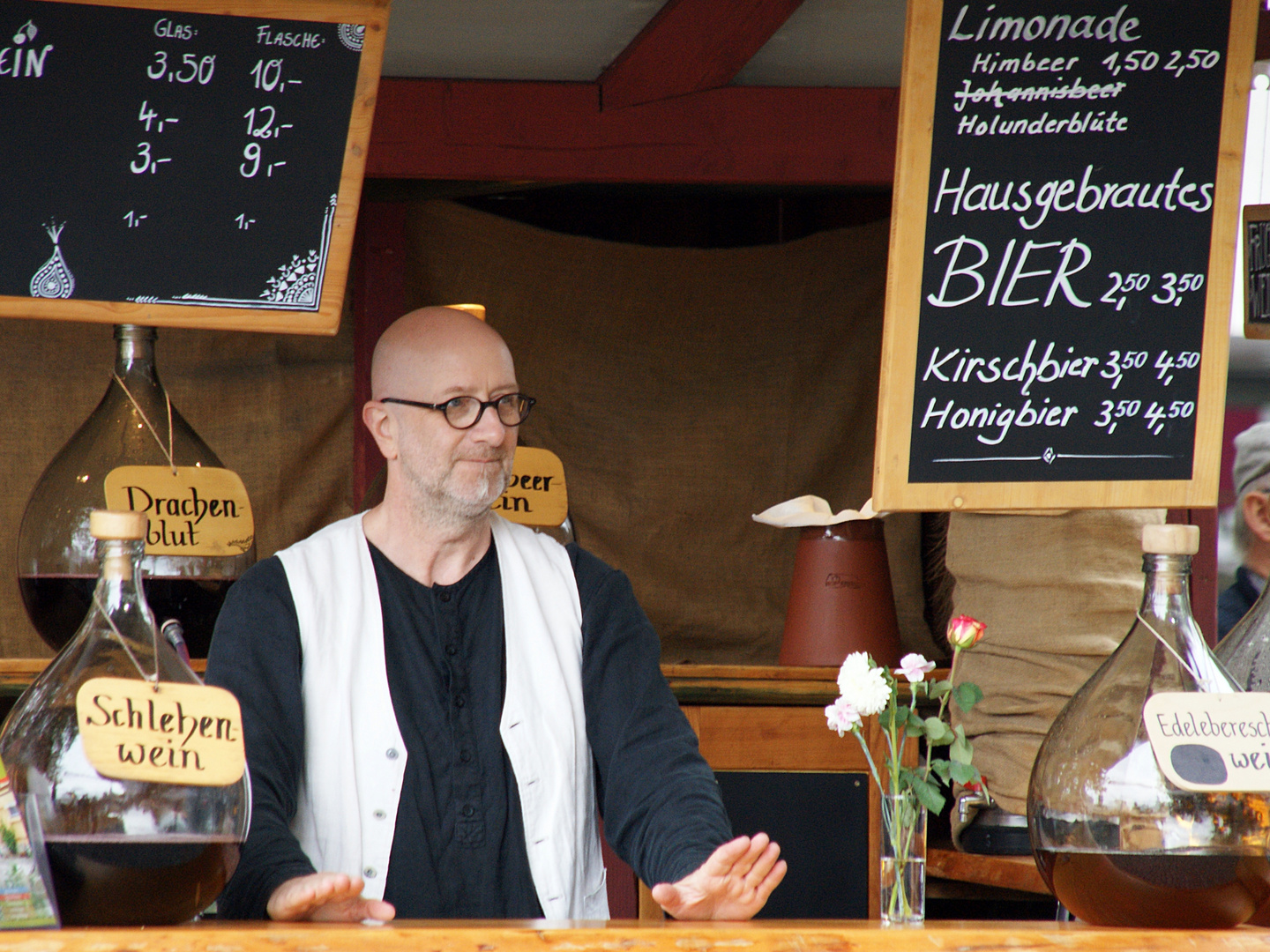 TÖPFERMARKT MACHT DURSTIG