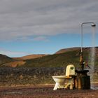 Toilette nackt und Wasserakt