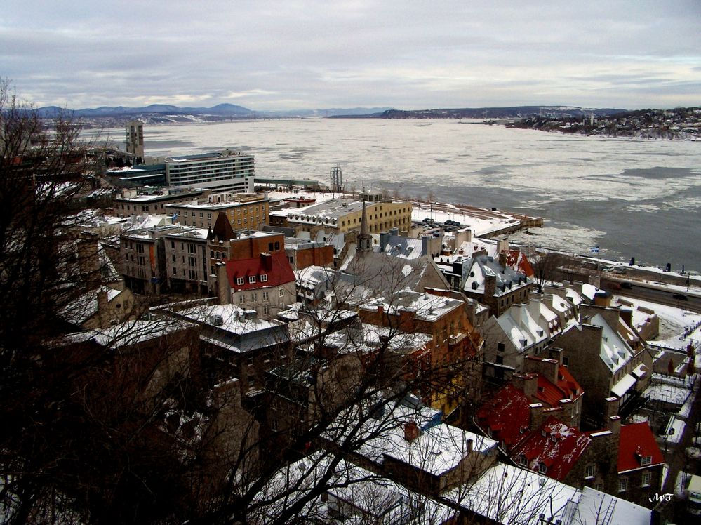 Toits colorés de la ville de Québec