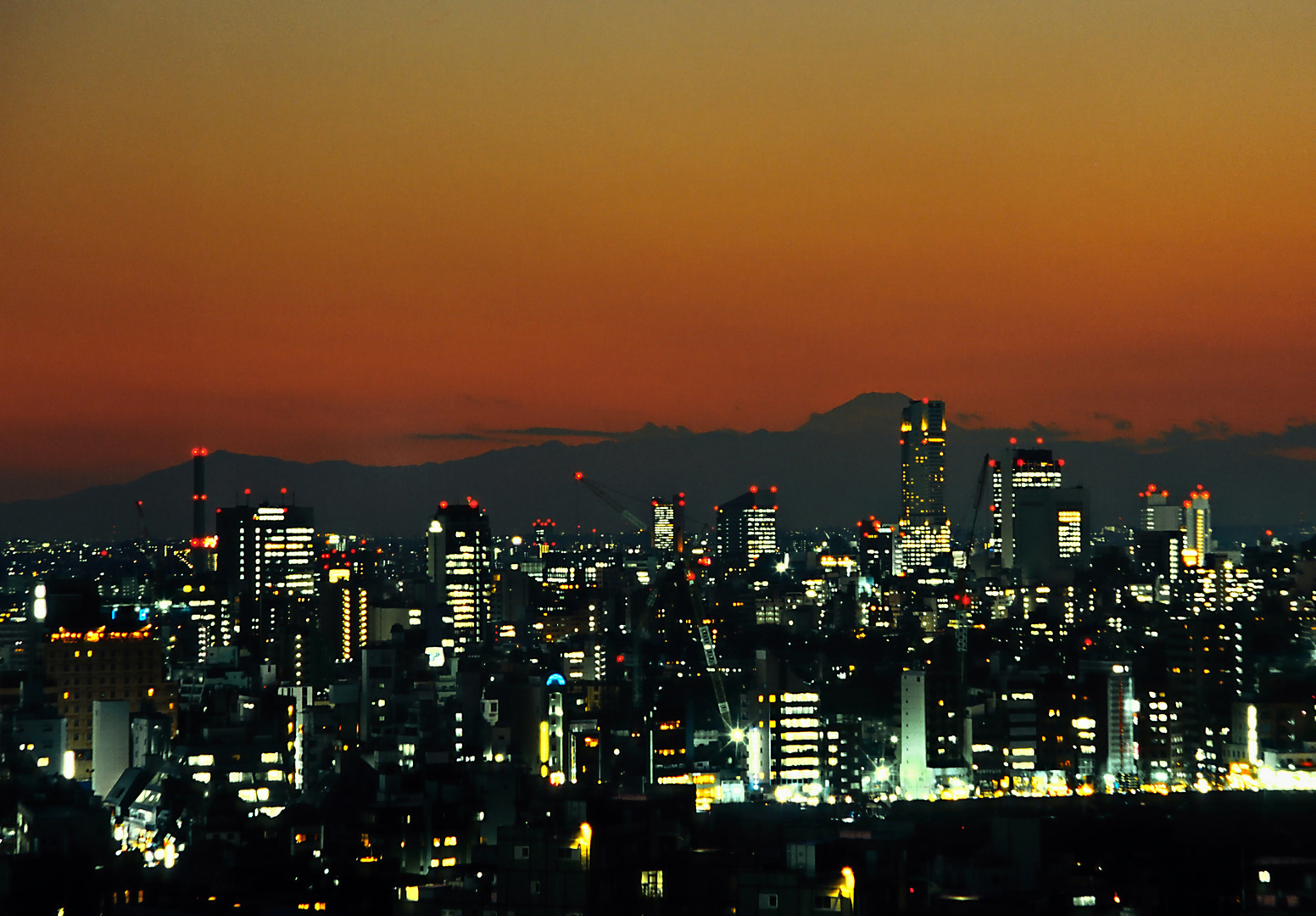 Tokio bei Nacht