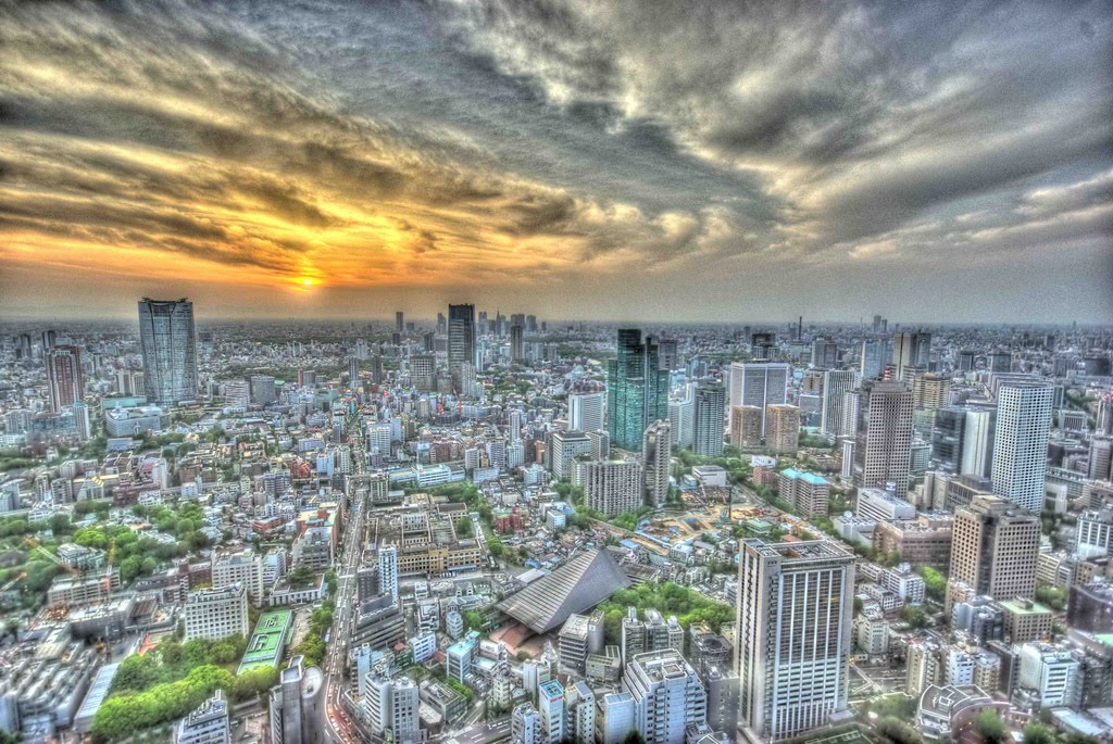 Tokio Skyline im Sonnenuntergang