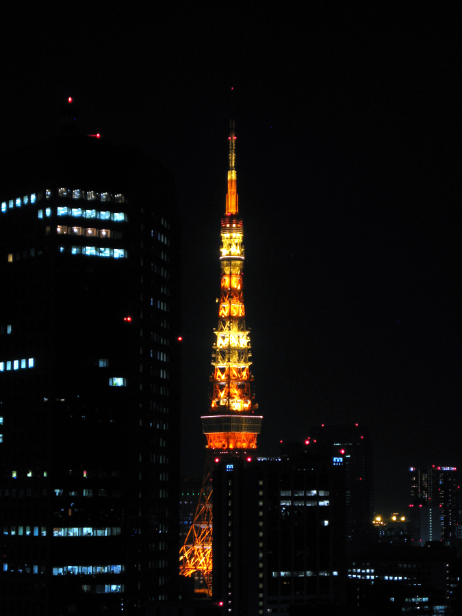 Tokyo Tower bei Nacht