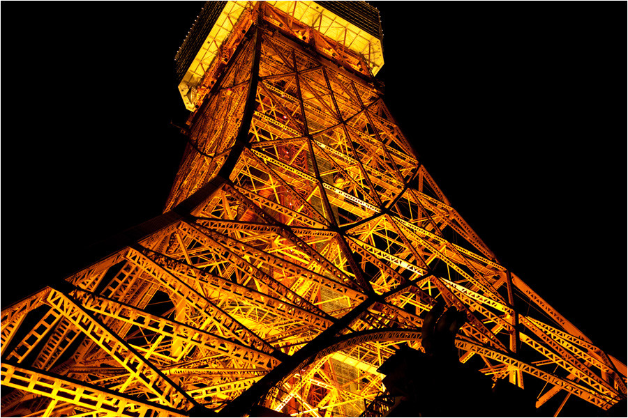 Tokyo Tower by night