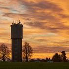 Tolle Lichtstimmung und Himmelsfarben über dem Wasserturm und meinem Wohngebiet.