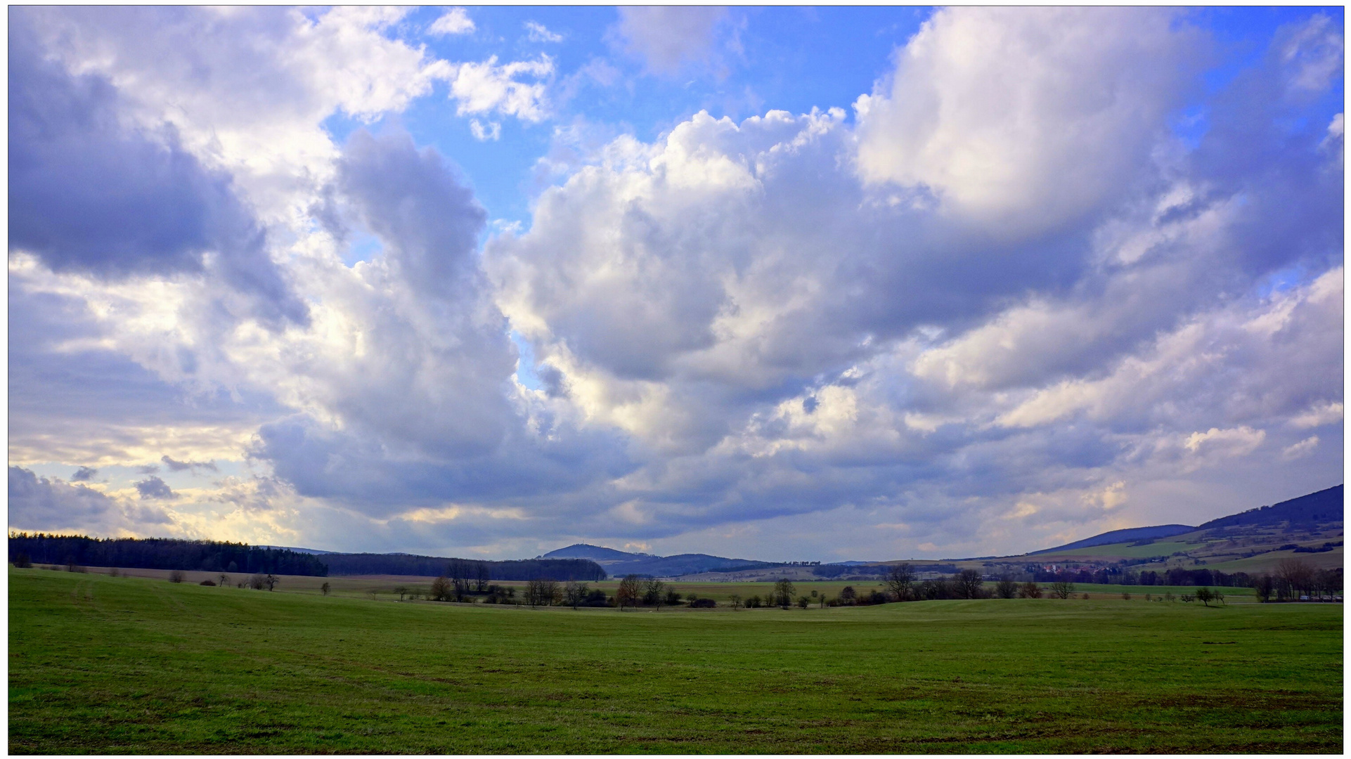 tolle Wolkenformationen III (formaciones de nubes fantásticas III)