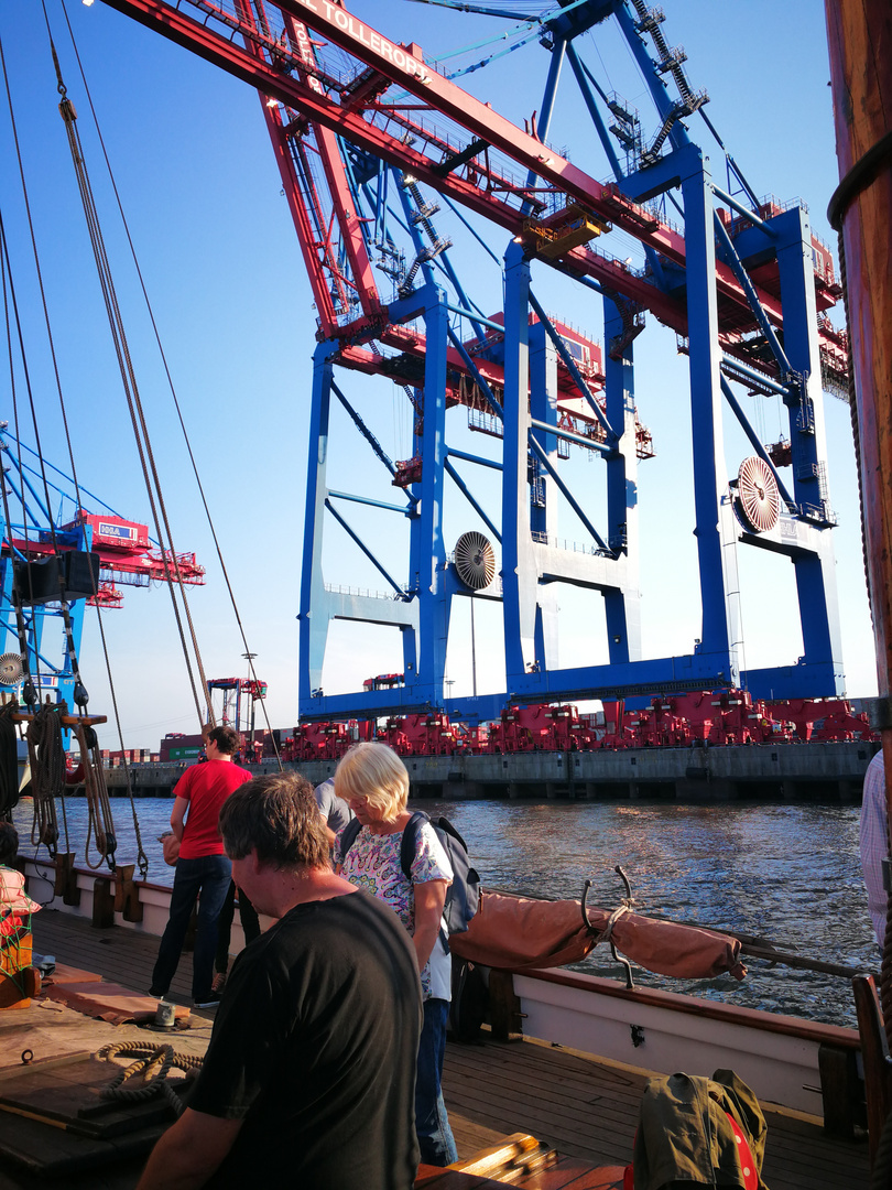 Tollerort Terminal Hamburger Hafen