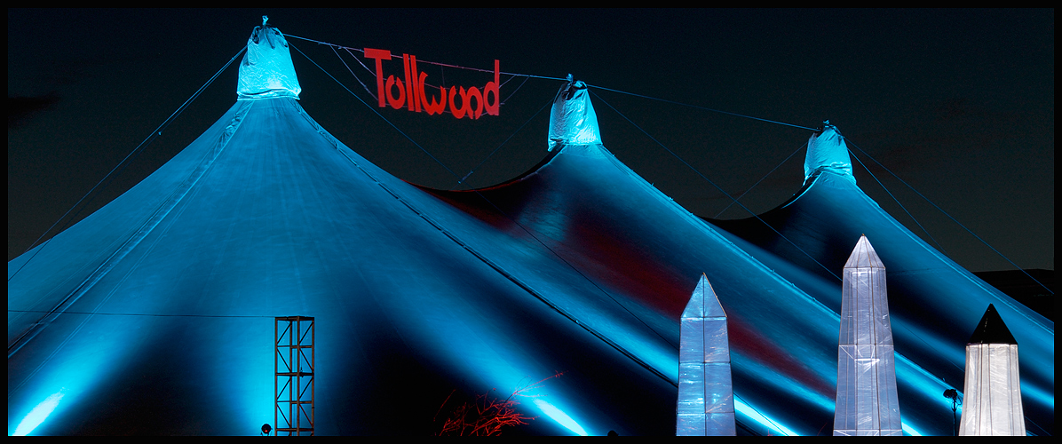 Tollwood 2011. Eröffnung