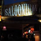 Tollwood-Saloon