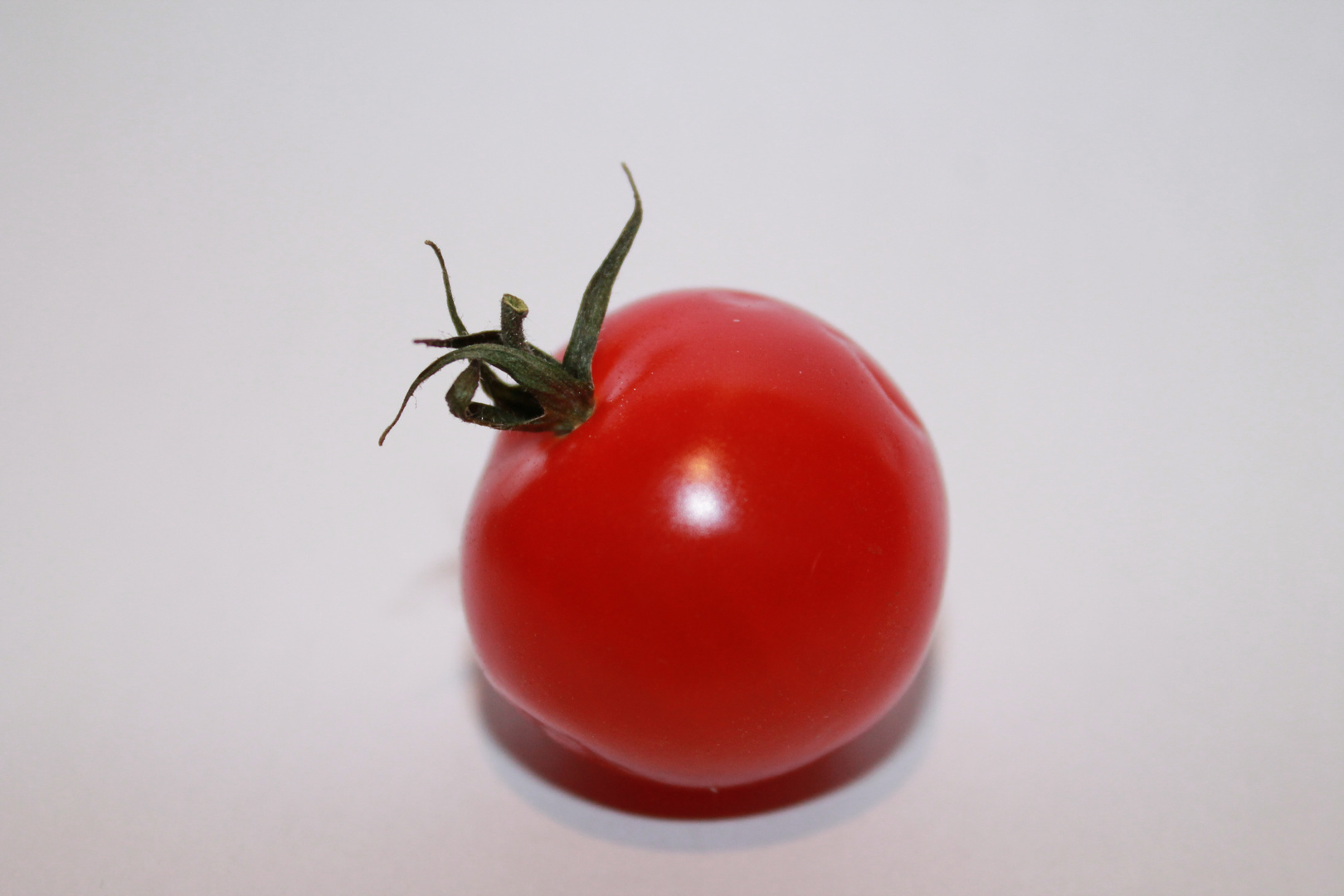 TOMATE